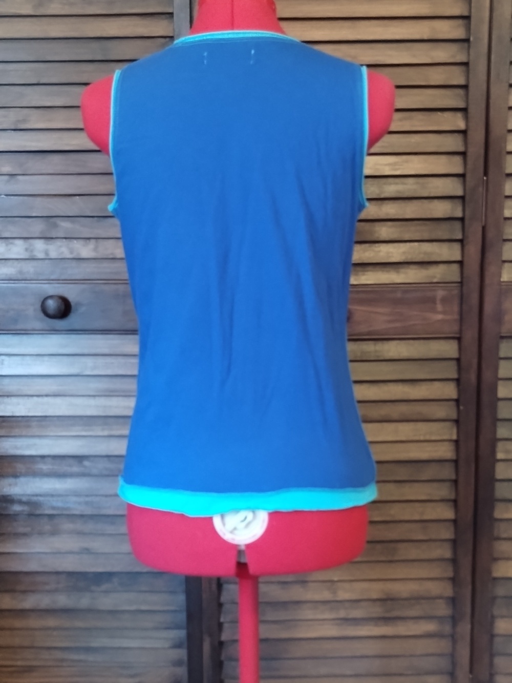 2 Layer Tank Top - Picture 3 of 5